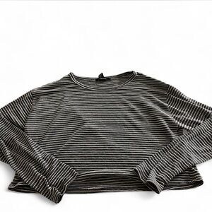 Forever 21 Black and White Striped Long Sleeve Top